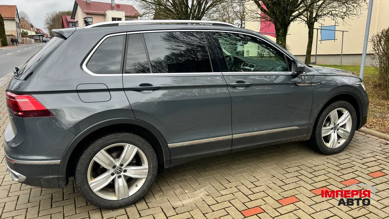 Volkswagen Tiguan - фото 9