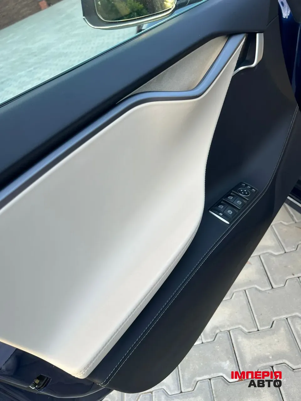 Tesla Model S - фото 17