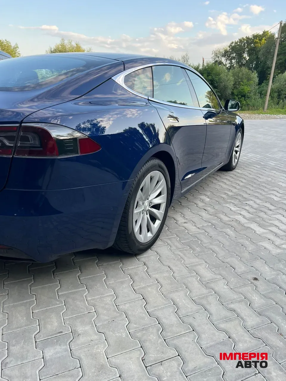 Tesla Model S - фото 4