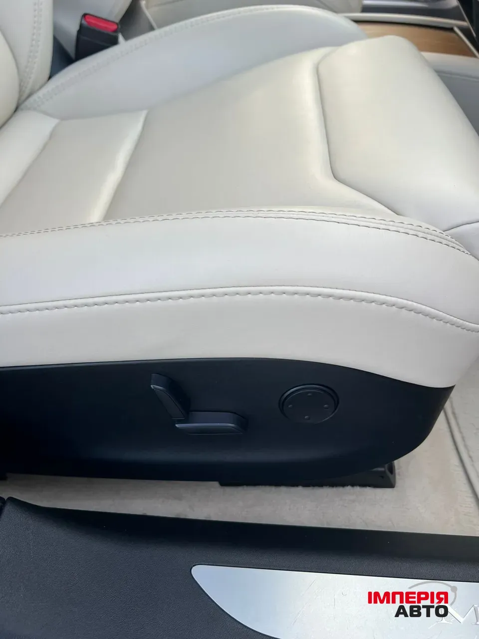 Tesla Model S - фото 24