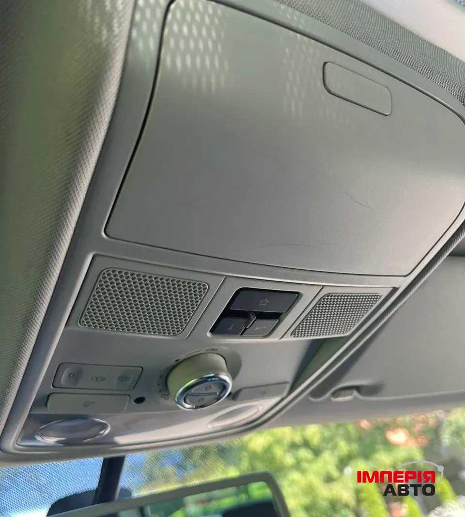 Volkswagen Tiguan - фото 26