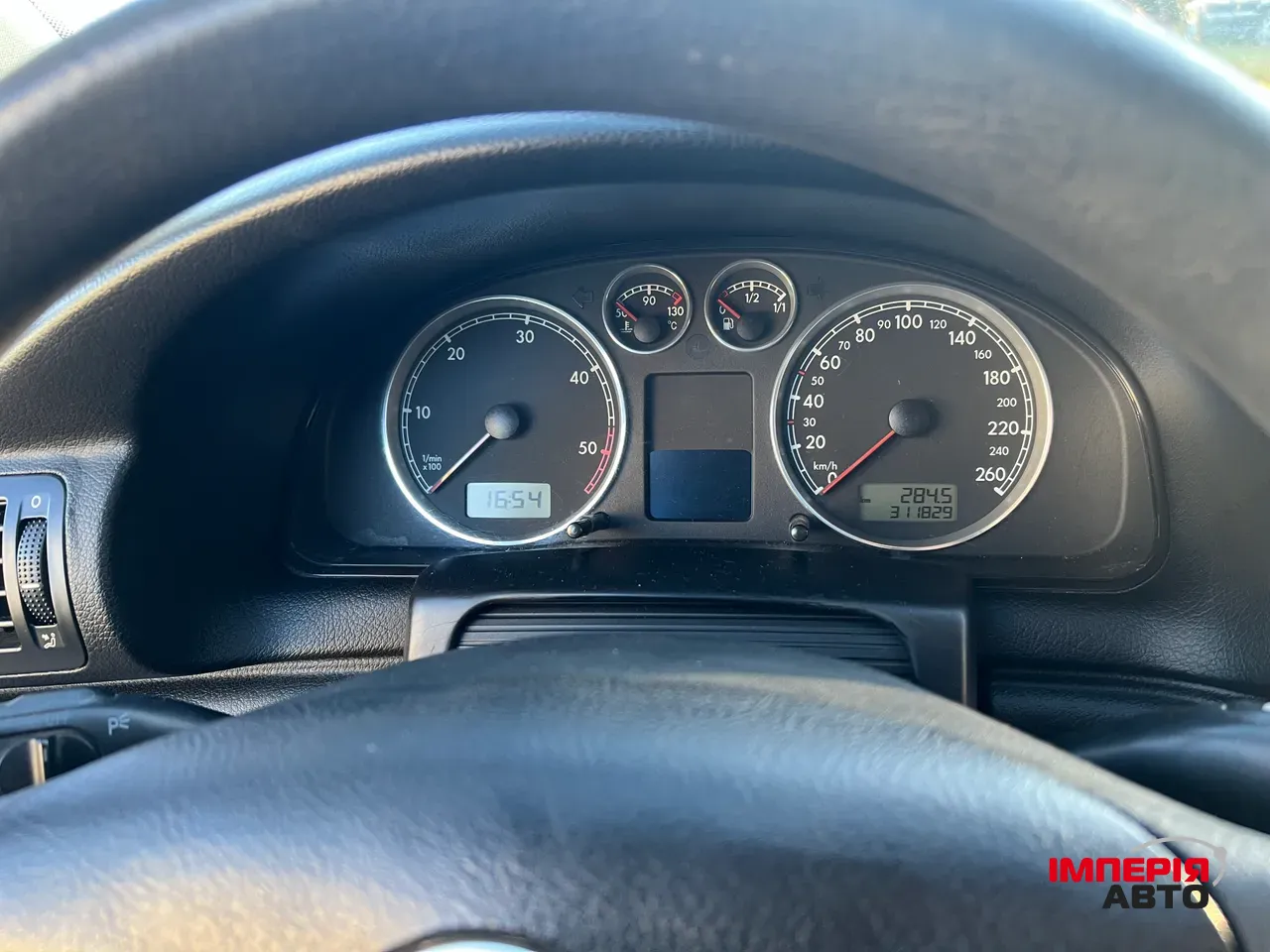 Volkswagen Passat - фото 14