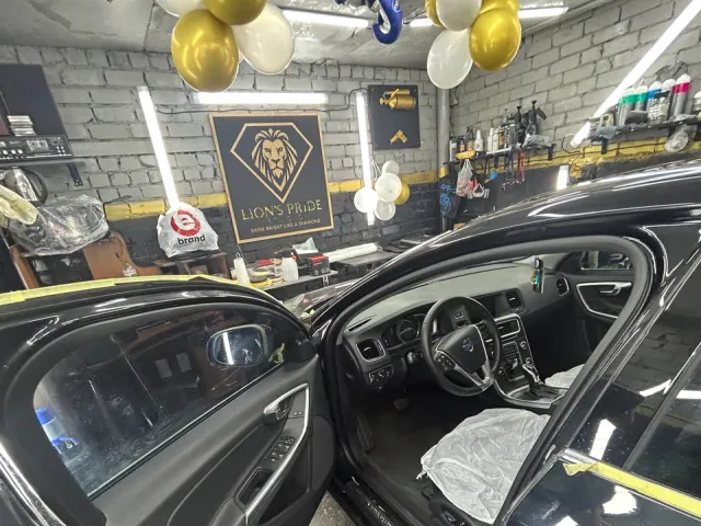 Volvo V60 - фото 5