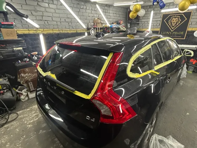 Volvo V60 - фото 4