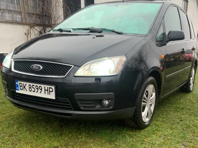 Ford Focus - фото 4