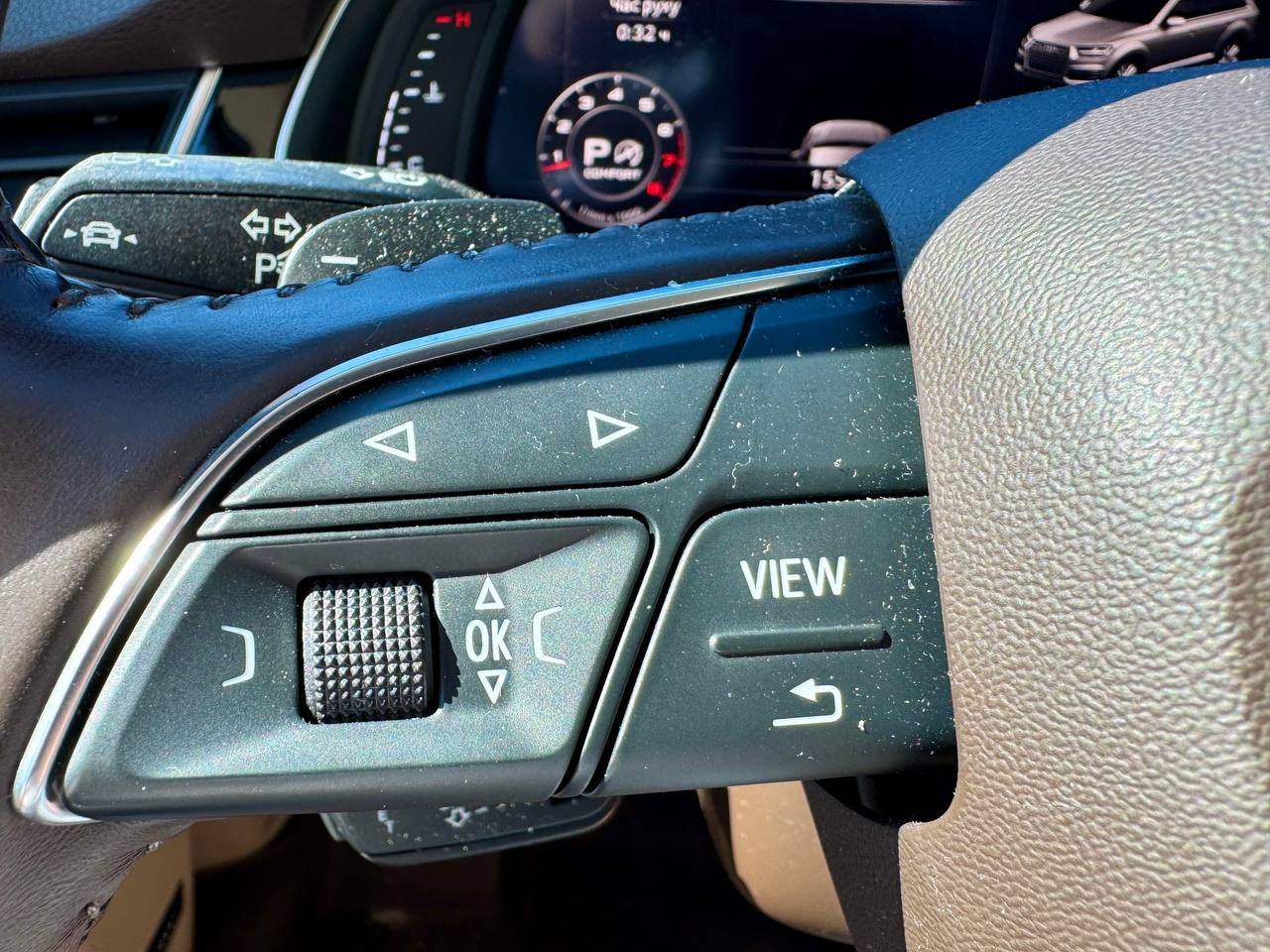 Audi Q7 - фото 31