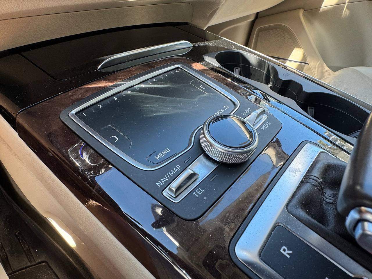 Audi Q7 - фото 3