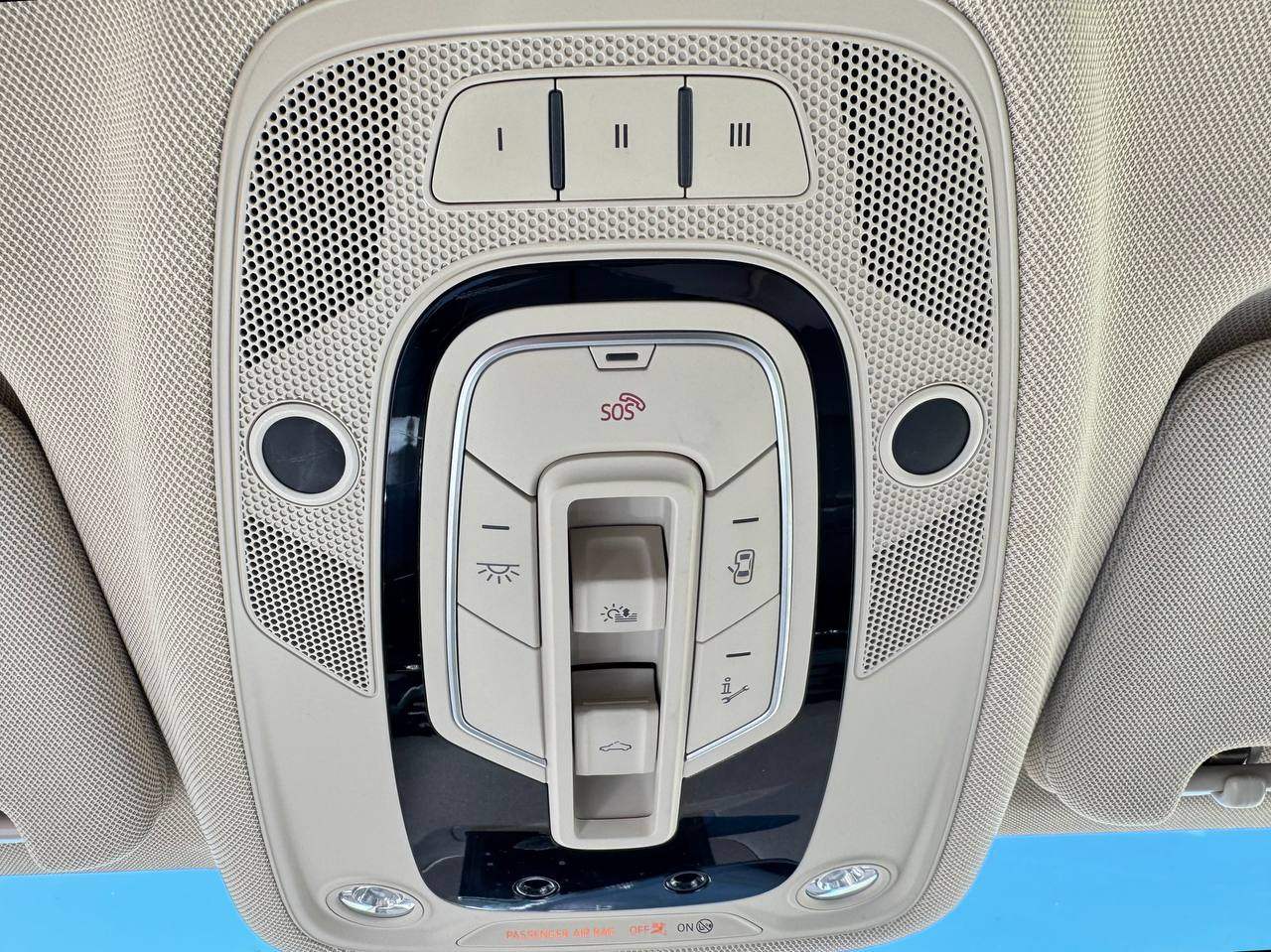 Audi Q7 - фото 2