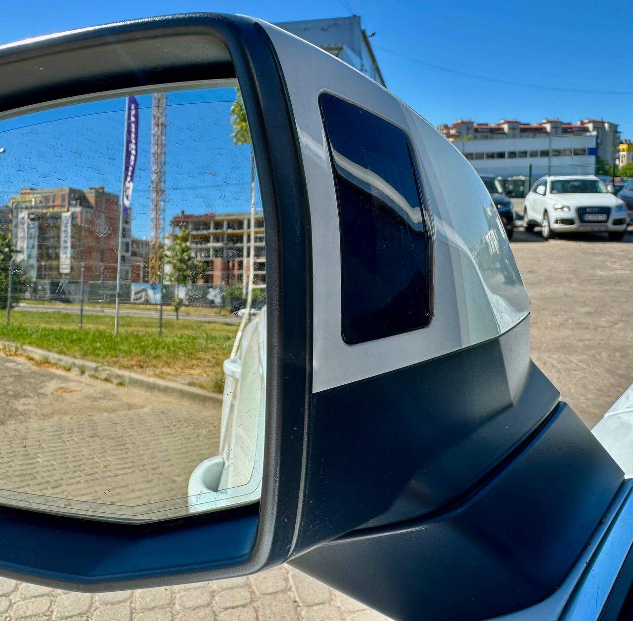 Audi Q7 - фото 15