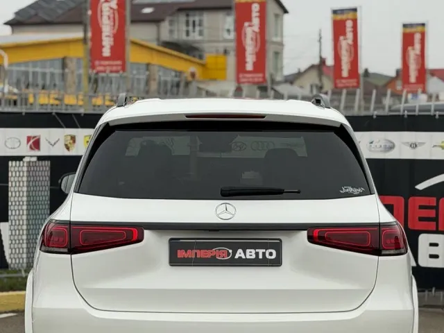 Mercedes-Benz GLS - фото 4