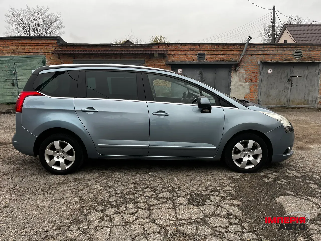 Peugeot 5008 - фото 6