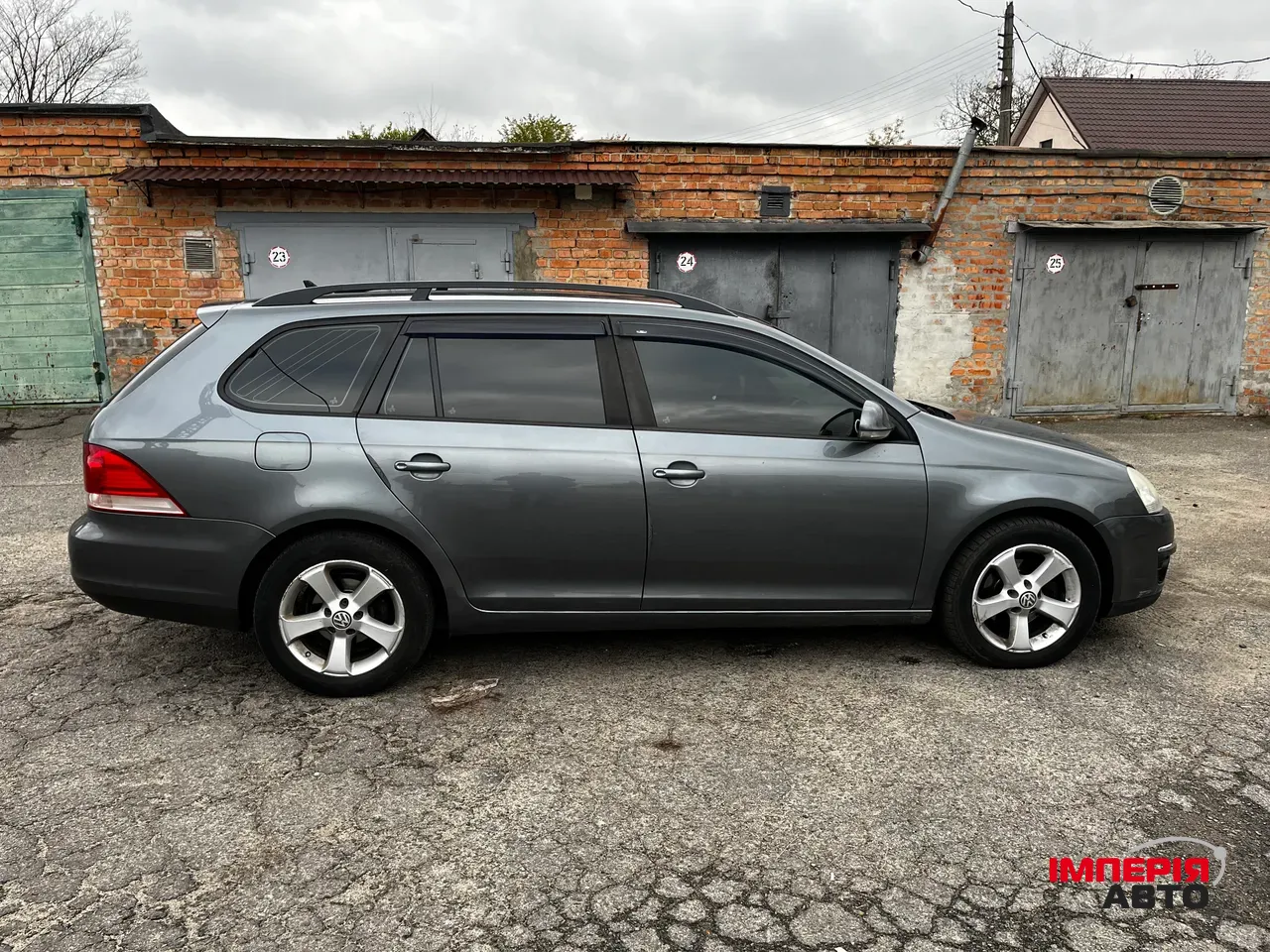 Volkswagen Golf - фото 4