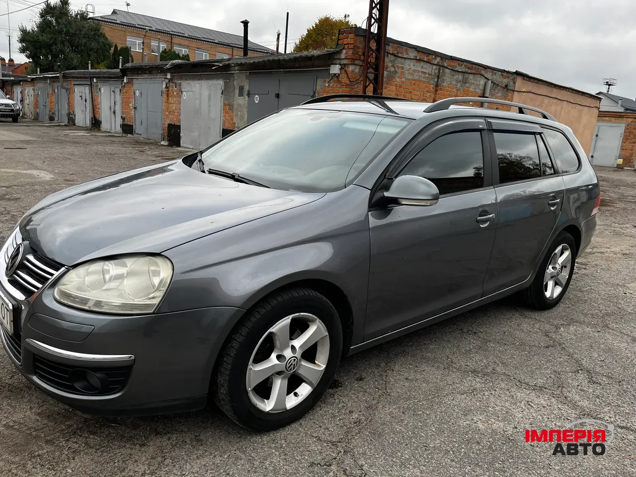 Volkswagen Golf - фото 1