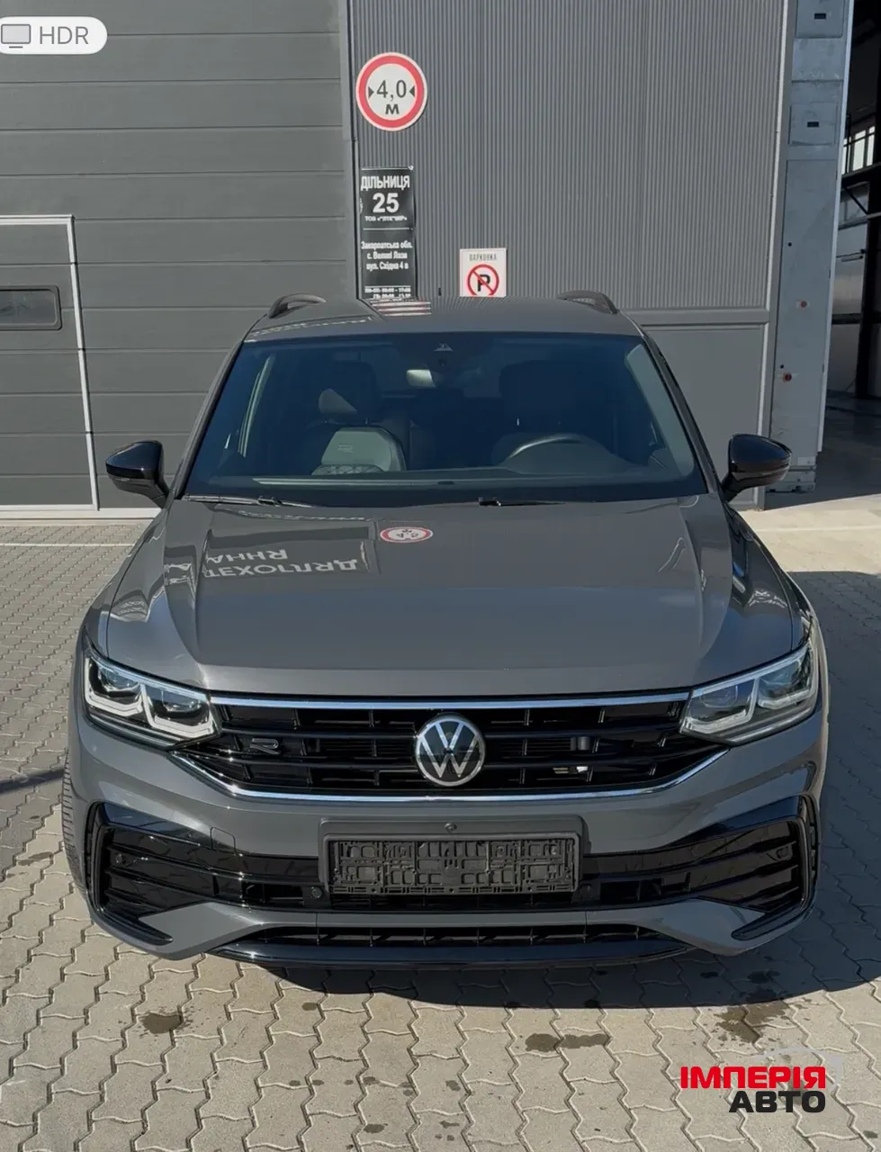 Volkswagen Tiguan R - фото 6