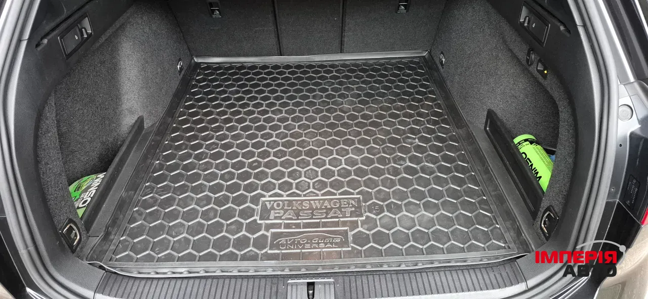 Volkswagen Passat - фото 15