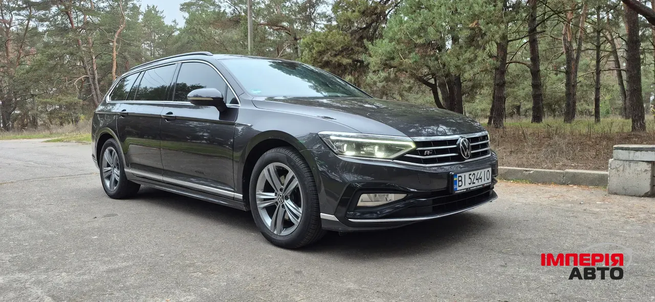 Volkswagen Passat - фото 8