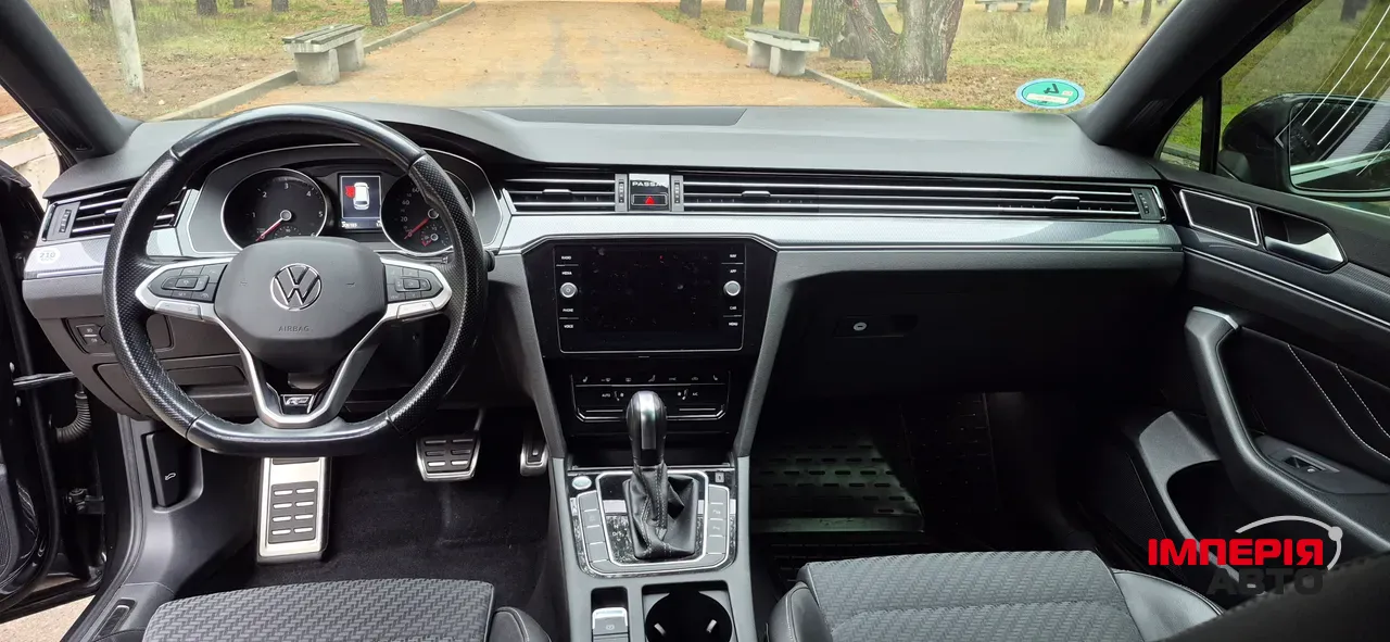 Volkswagen Passat - фото 19