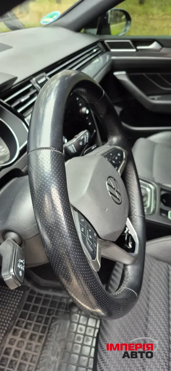 Volkswagen Passat - фото 22