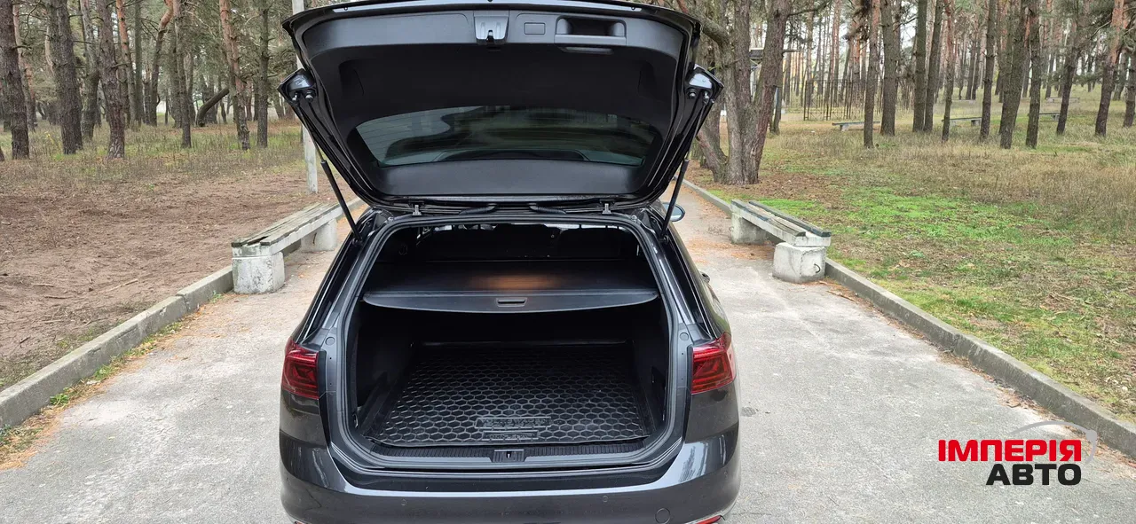 Volkswagen Passat - фото 14