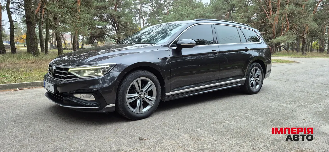 Volkswagen Passat - фото 3