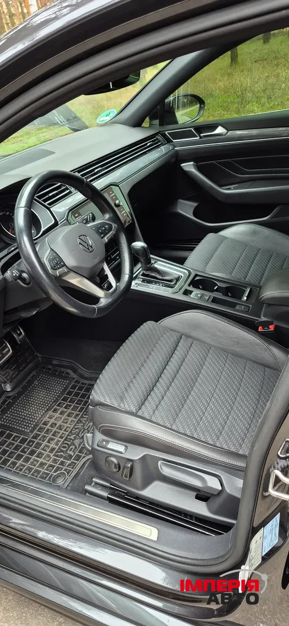 Volkswagen Passat - фото 23