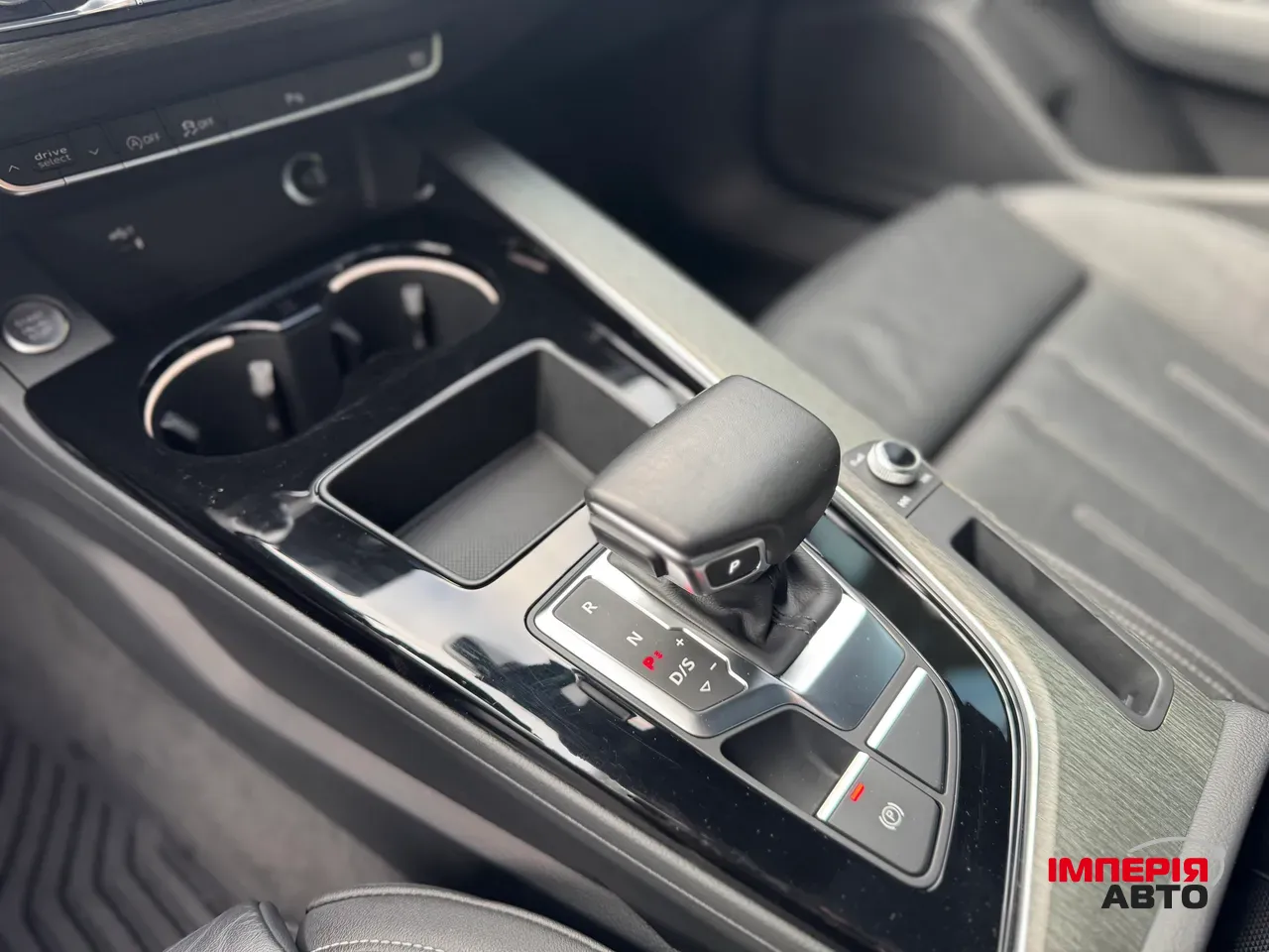 Audi A5 - фото 11