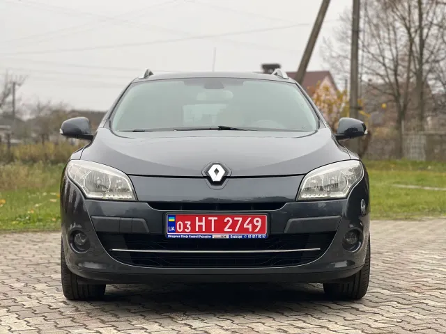 Renault Megane - фото 2