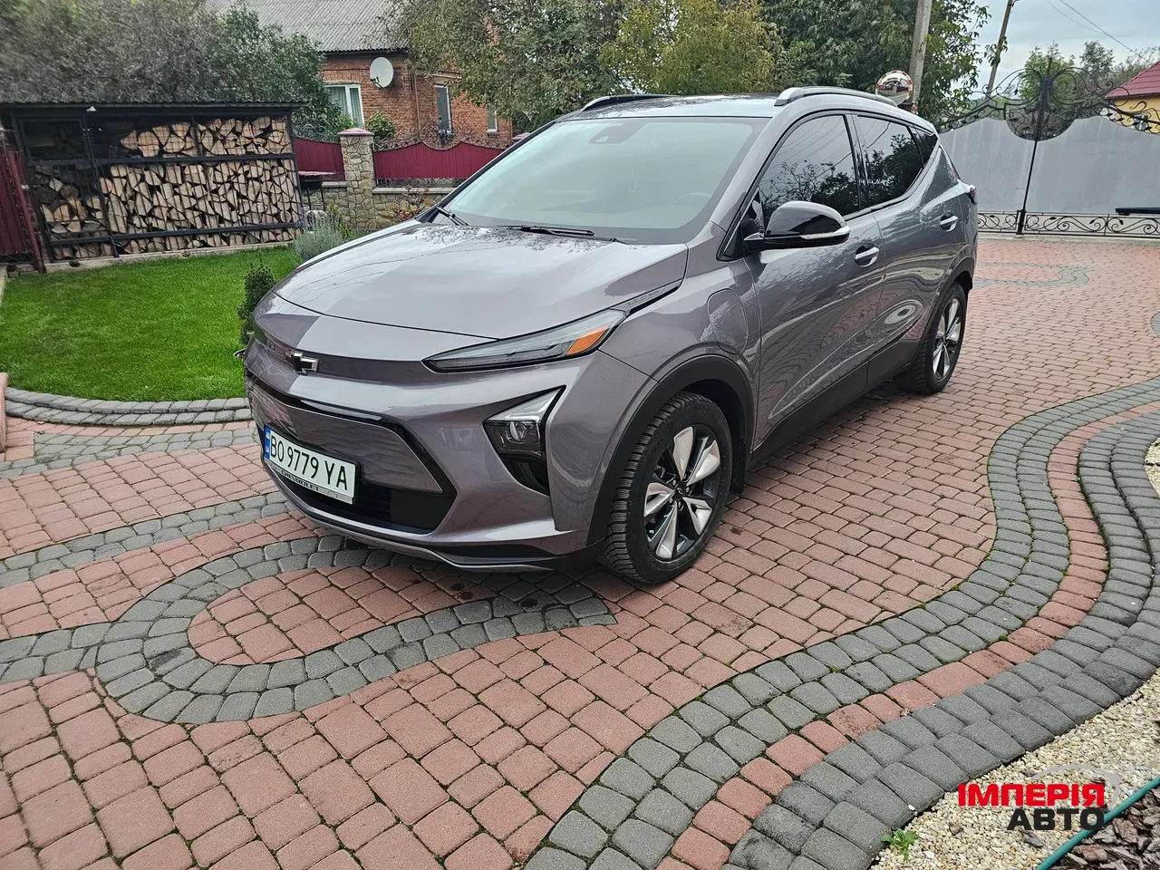 Chevrolet Bolt EUV - фото 1