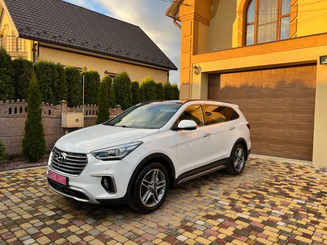 Hyundai Santa Fe - фото 1