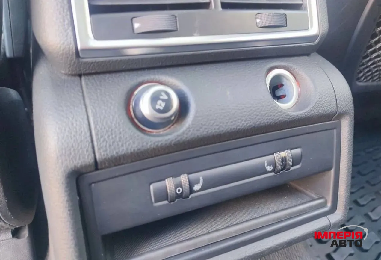 Audi Q7 - фото 22