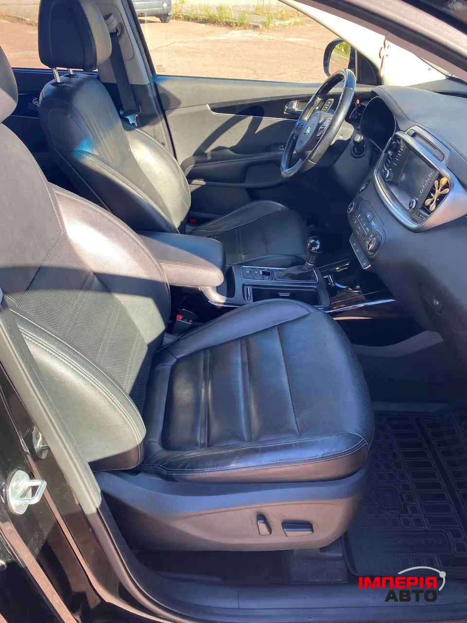 Kia Sorento - фото 16