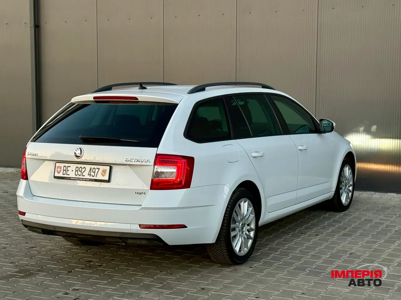 Skoda Octavia - фото 8