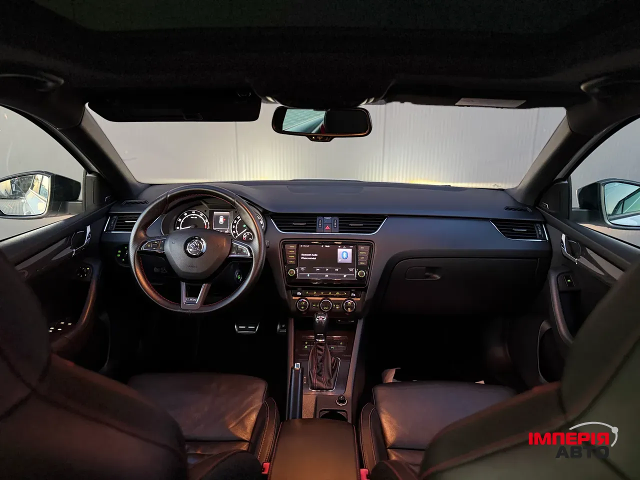 Skoda Octavia RS - фото 11