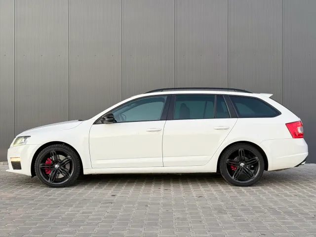Skoda Octavia RS - фото 5