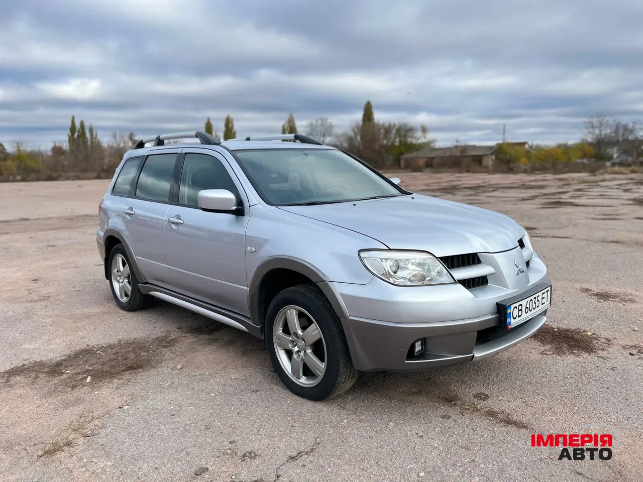 Mitsubishi Outlander - фото 9