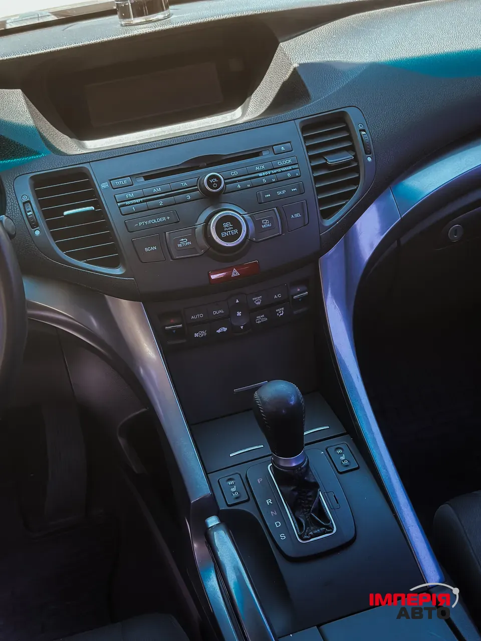 Honda Accord - фото 10