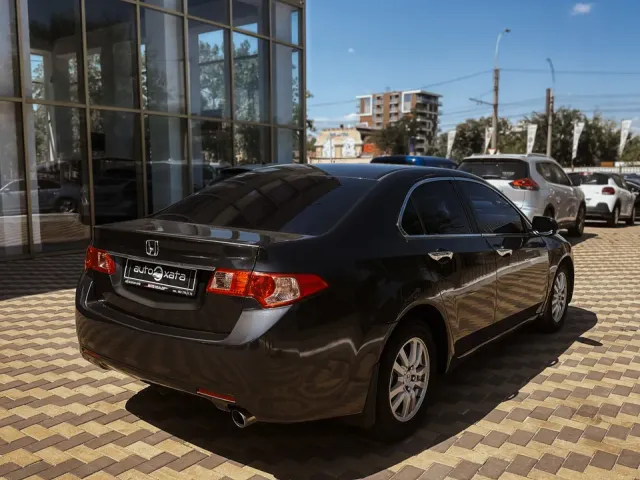 Honda Accord - фото 4