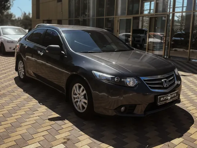 Honda Accord - фото 2