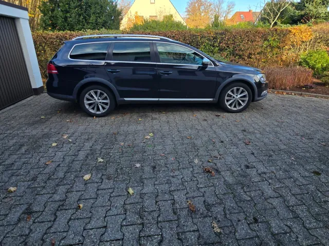 Volkswagen Passat - фото 3