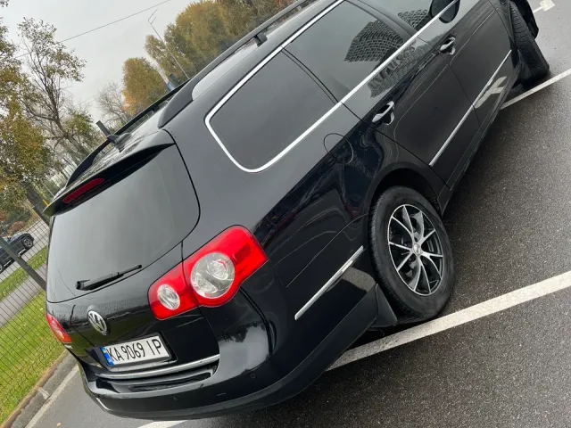 Volkswagen Passat - фото 4