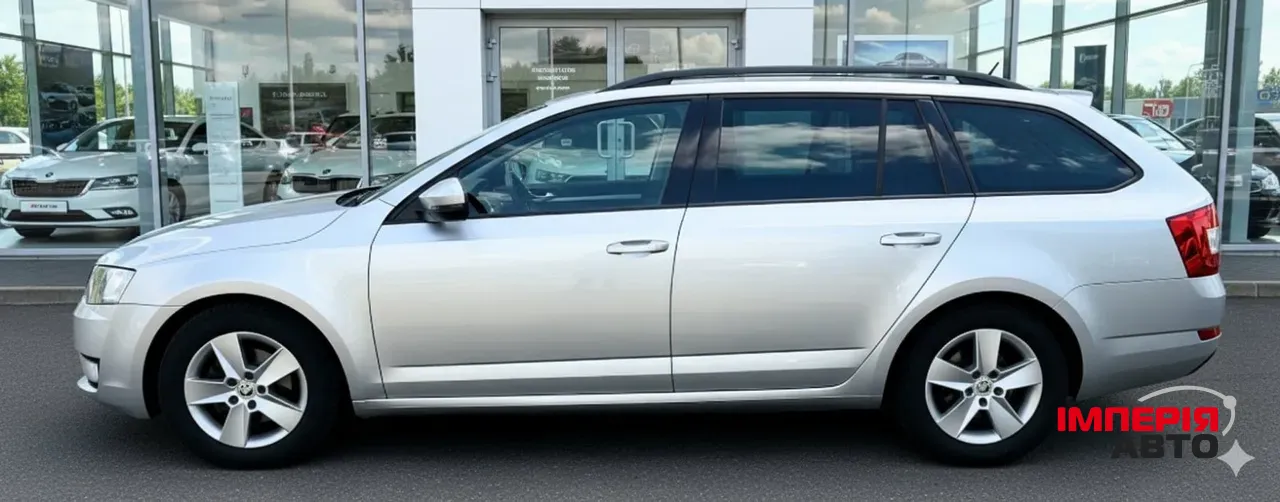 Skoda Octavia - фото 2