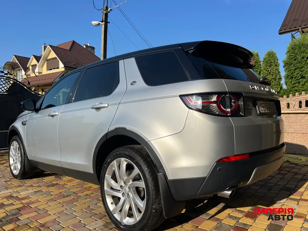 Land Rover Discovery Sport - фото 16