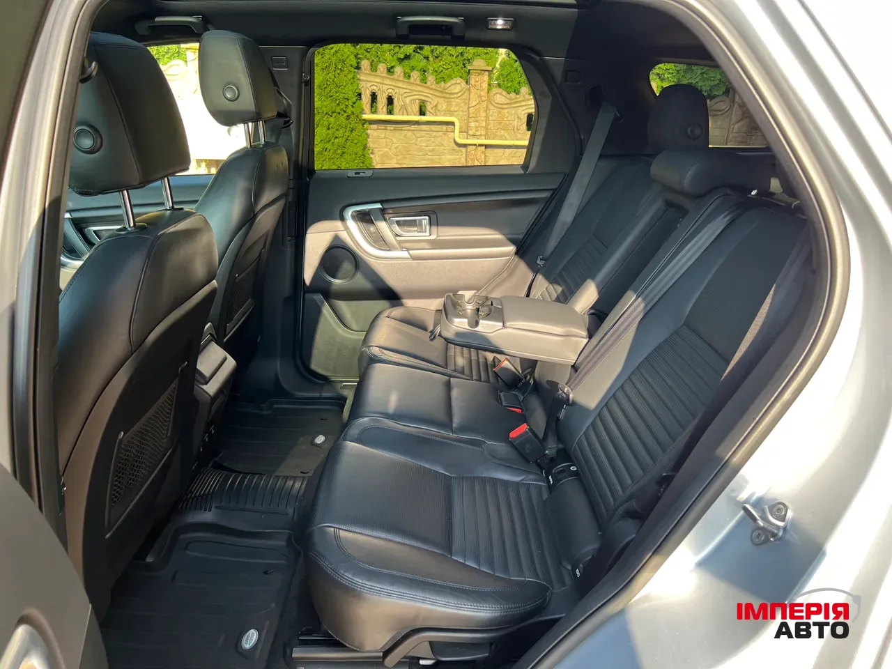 Land Rover Discovery Sport - фото 45