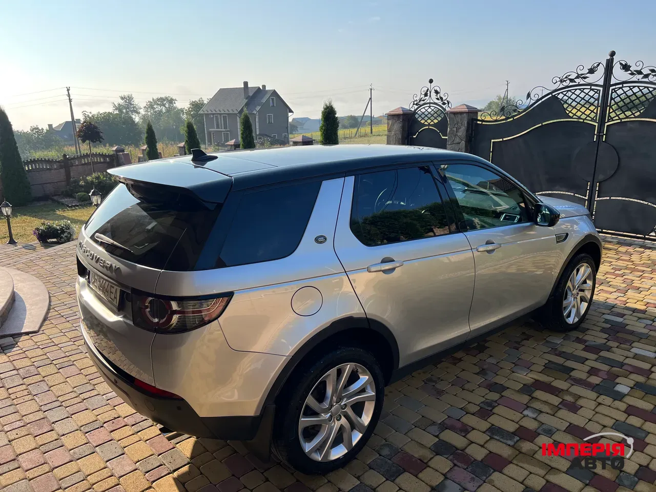 Land Rover Discovery Sport - фото 10