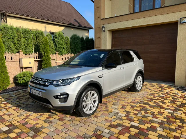 Land Rover Discovery Sport - фото 1