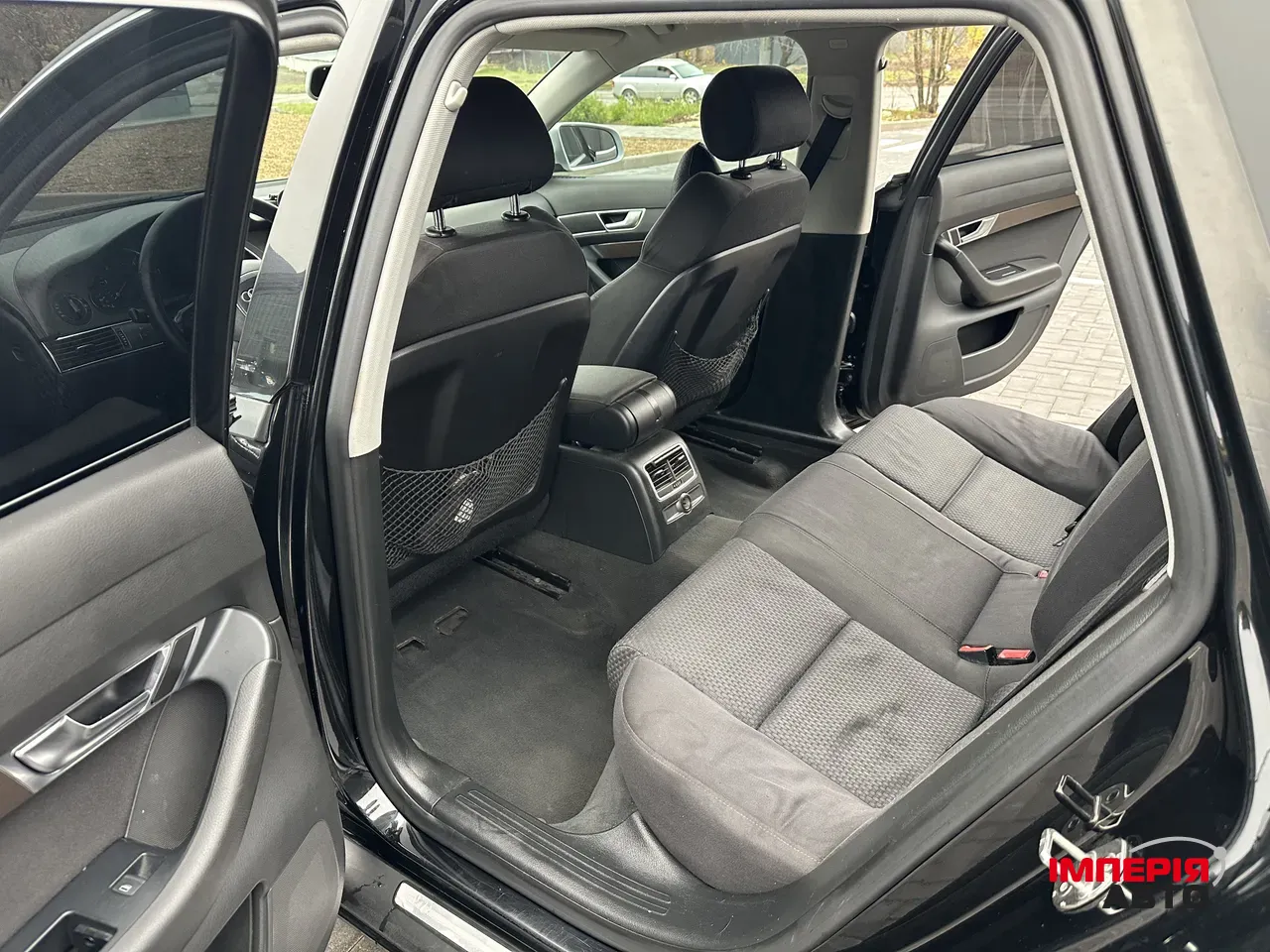 Audi A6 - фото 28