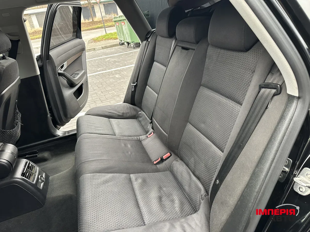 Audi A6 - фото 30