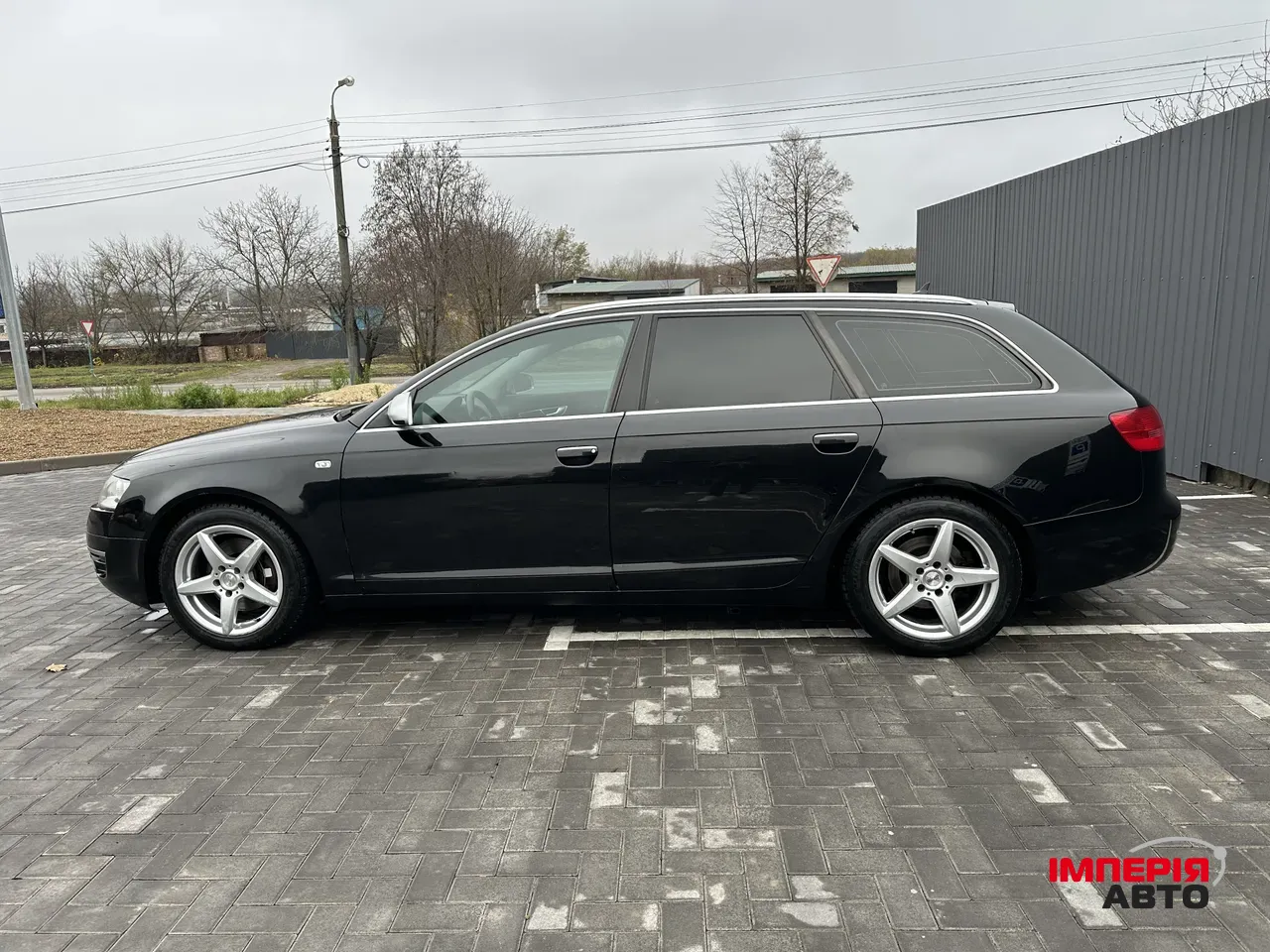 Audi A6 - фото 9