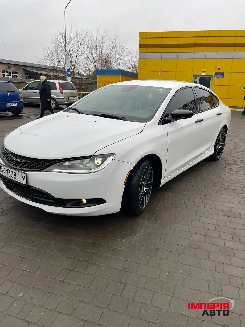 Chrysler 200 - фото 1