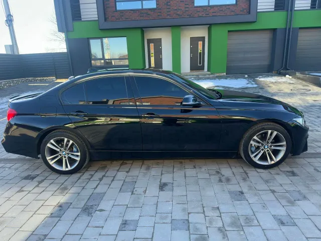 BMW 3 серії - фото 3